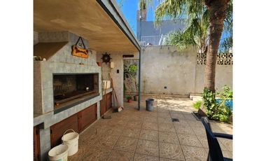 HERMOSA CASA DE DOS PLANTAS - CATEGORÍA PREMIUM