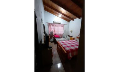 VENTA CASA 2 DORMITORIOS BARRIO TANGO