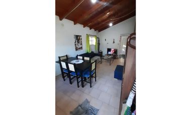 VENTA CASA 2 DORMITORIOS BARRIO TANGO