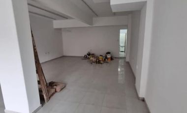 Corrientes 2100 - Local Comercial - Venta