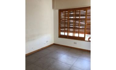 Departamento con Excelente ubicación!!! Calle Belgrano al 700