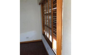 Departamento con Excelente ubicación!!! Calle Belgrano al 700
