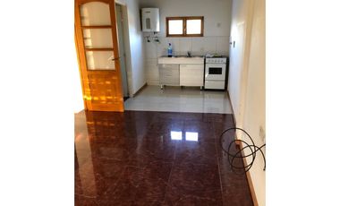 Departamento con Excelente ubicación!!! Calle Belgrano al 700