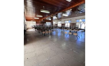 Importante Salón de Fiestas + Pileta  + Lote -- Monte