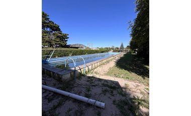 Importante Salón de Fiestas + Pileta  + Lote -- Monte