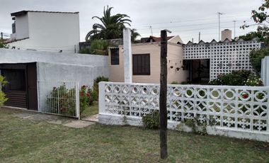 Casa 3 amb en planta baja Moron Sur