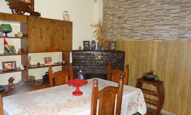 Casa 3 amb en planta baja Moron Sur