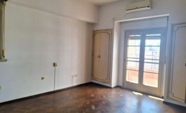 Entre Rios 1125 9º piso - Dpto 3 Dormitorios - Venta