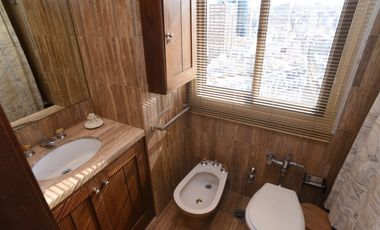 Plaza San Martìn, M.T.de Alvear 500, pisos 22 y 23, 6 amb, 230m2, u$s 4,200 + luz + gas. (TEMPORARIO 3 MESES MIN)