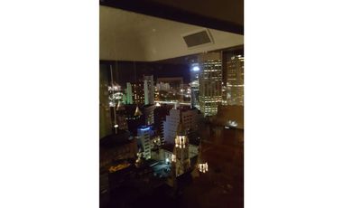 Plaza San Martìn, M.T.de Alvear 500, pisos 22 y 23, 6 amb, 230m2, u$s 4,200 + luz + gas. (TEMPORARIO 3 MESES MIN)