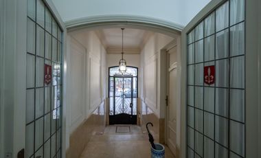 Urquiza 1469 - Casa Ideal Instituciones - Venta