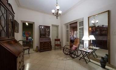 Urquiza 1469 - Casa Ideal Instituciones - Venta