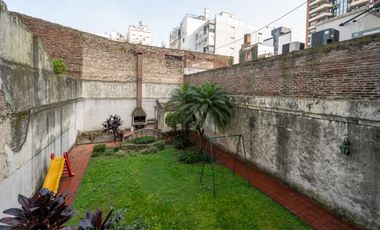 Urquiza 1469 - Casa Ideal Instituciones - Venta