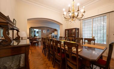 Urquiza 1469 - Casa Ideal Instituciones - Venta