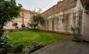 Urquiza 1469 - Casa Ideal Instituciones - Venta