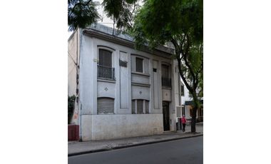 Urquiza 1469 - Casa Ideal Instituciones - Venta