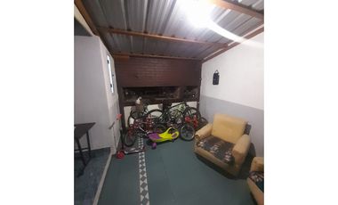 VTA CASA APT CRÉDITO 5AMB/2 BAÑOS/4 COCH.JOSÉ C PAZ