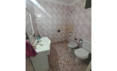 VTA CASA APT CRÉDITO 5AMB/2 BAÑOS/4 COCH.JOSÉ C PAZ