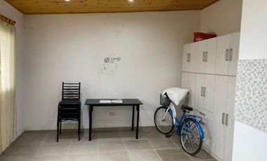 VENDE CASA EN PUERTO SAN MARTIN