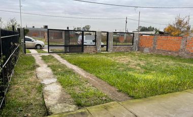 VENDE CASA EN PUERTO SAN MARTIN