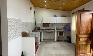 VENDE CASA EN PUERTO SAN MARTIN