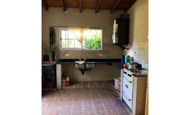 Propiedad ubicada en calle Picaflor al 80 - Barrio Los Pinos