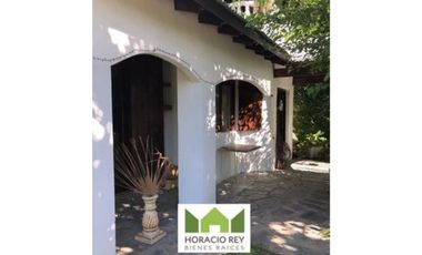 Propiedad ubicada en calle Picaflor al 80 - Barrio Los Pinos