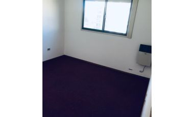 Dos dormitorios. Entorno Pellegrini. Ventilación Cruzada.