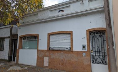 Casa en VENTA - Constitución 473 - Rosario.