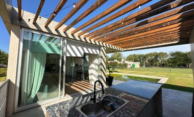 VENTA CASA LAS CASUARINAS