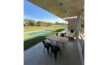 VENTA CASA LAS CASUARINAS