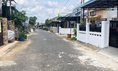 TURUN HARGA ! Dijual rumah Jl. Tanjung Raya 2 - Royal Mansion