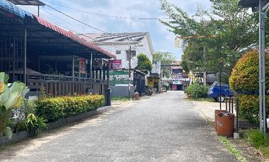 TURUN HARGA ! Dijual rumah Jl. Tanjung Raya 2 - Royal Mansion