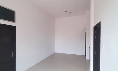 JUAL CEPAT rumah paris 2 - kondisi apa adanya / harga miring