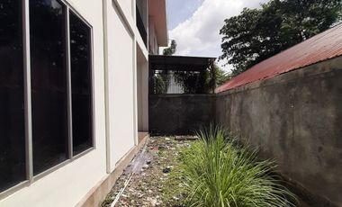 JUAL CEPAT rumah paris 2 - kondisi apa adanya / harga miring