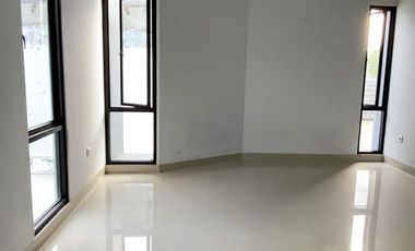Rumah Baru 3 Lantai Strategis di Pondok Labu Cilandak Jakarta