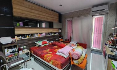 Jual Cepat Rumah Mewah 3 lantai di Villa Permata Gading Kelapa Gading