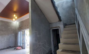 Rumah Mewah Baru Gress 2 lt Proses Finish di Karangasem Solo Kota