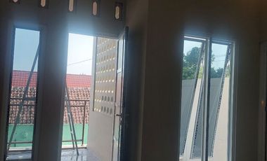 Rumah Mewah Baru Gress 2 lt Proses Finish di Karangasem Solo Kota