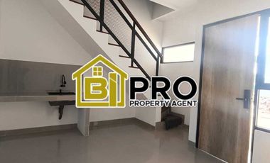 Rumah Townhouse Cantik Di Ciracas Jakarta Timur