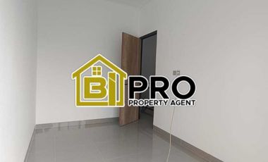 Rumah Townhouse Cantik Di Ciracas Jakarta Timur