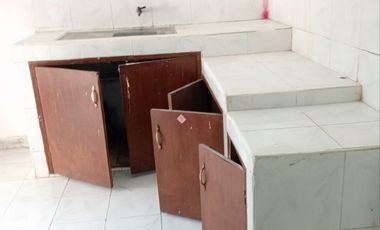 rumah luas bersih rapi dekat bamdara dan jln adi sucipto