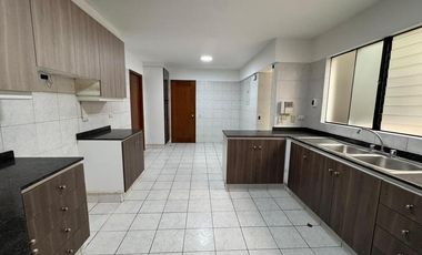 Hermoso departamento en el Pentagonito, Alameda Picaflores, San Borja