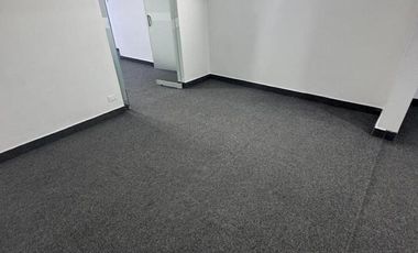 Local comercial en Porta Miraflores