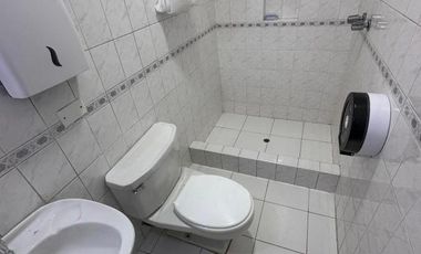 Local comercial en Porta Miraflores