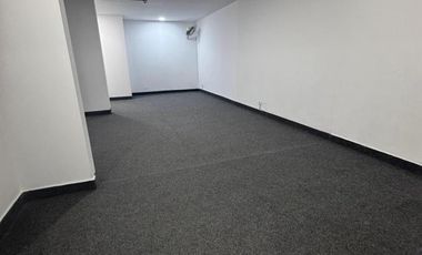 Local comercial en Porta Miraflores