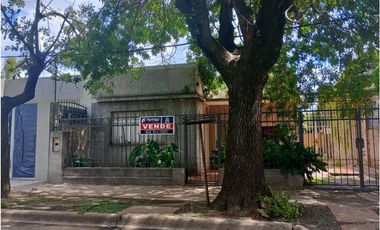 VENDE CASA EN PEREZ