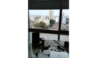 ( CONSTITUCION) ,3AMB, FRENTE, BUENA UBICACIÒN,Y ESTADO GENERAL DOBLE BALCON, VISTA PAORAMICA