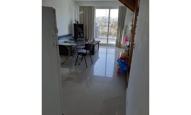 CABALLITO NORTE DUPLEX 2 AMB COCHERA TERRAZA OPCIONAL  EXCELENTE .-