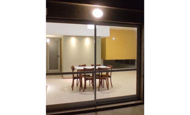 Casa en Pueblo Esther Parque Vernaza